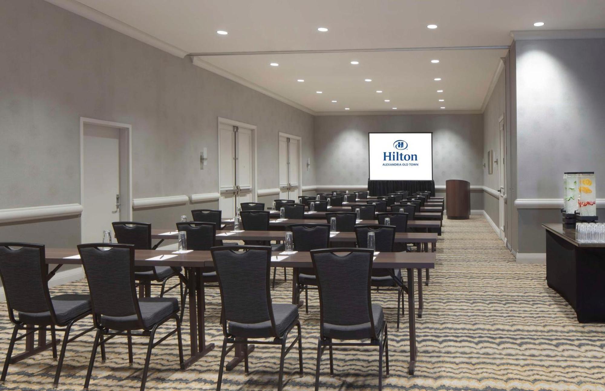 Hilton Alexandria Old Town Hotel Екстериор снимка